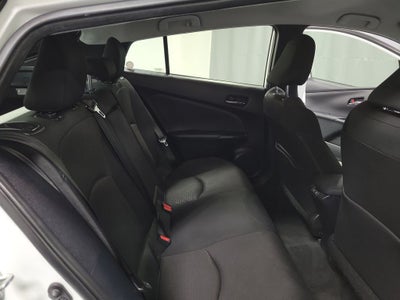 2022 Toyota Prius LE