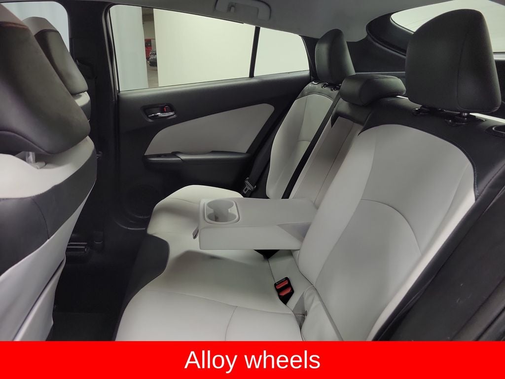 2017 Toyota Prius Four