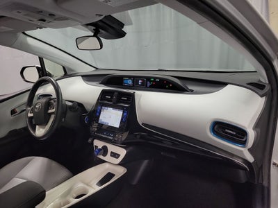 2017 Toyota Prius Three