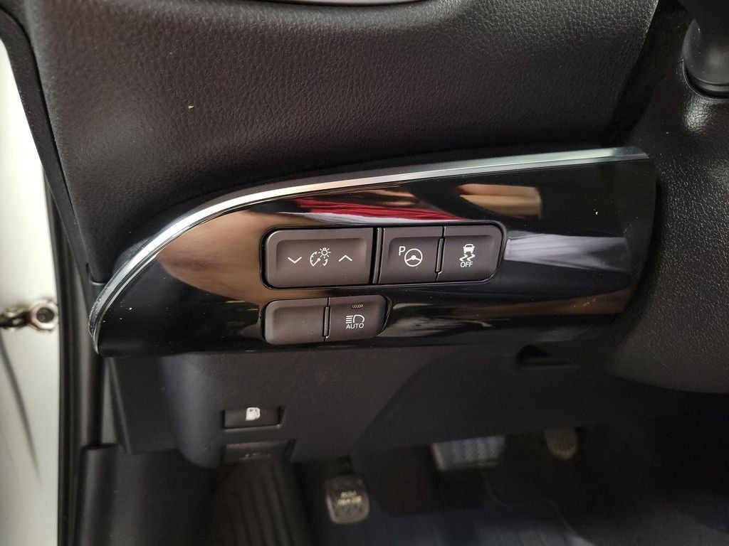 2018 Toyota Prius Four Touring