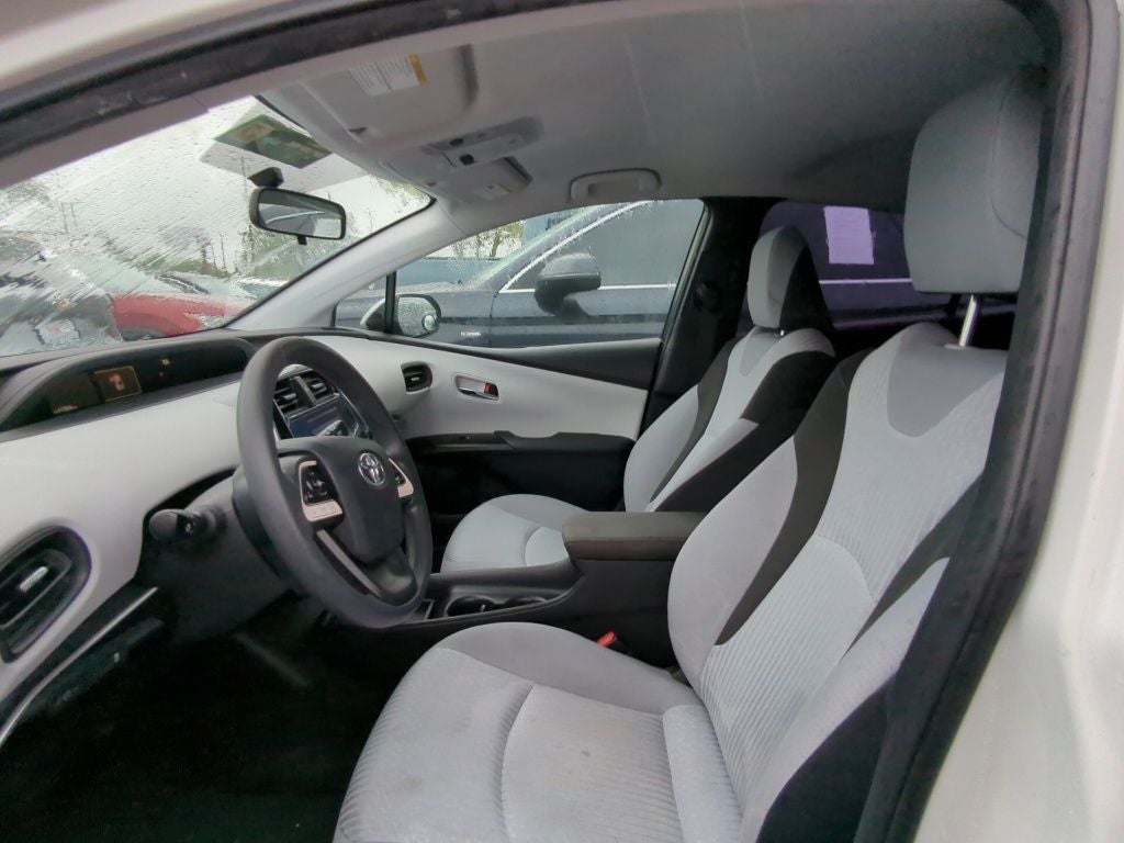 2016 Toyota Prius Two