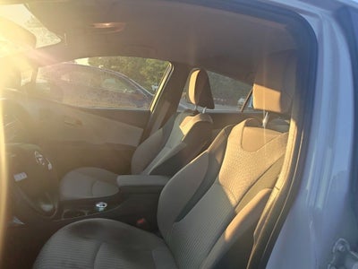 2016 Toyota Prius Two