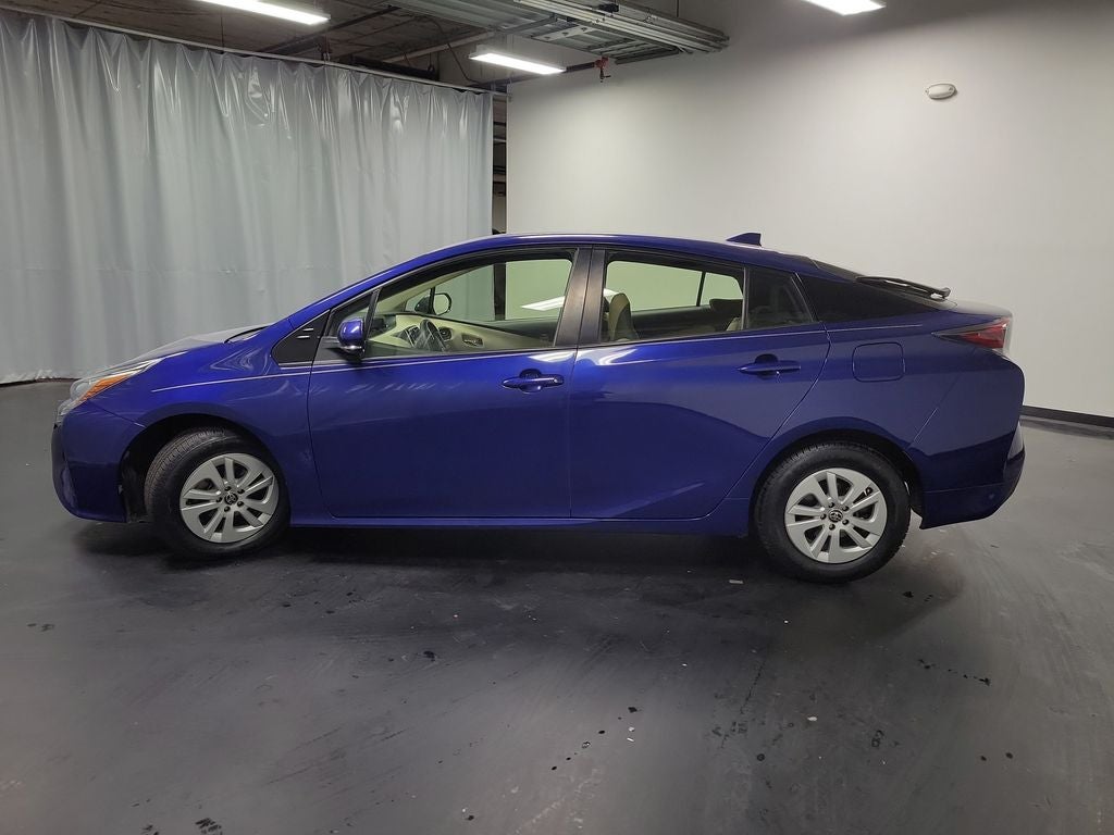2016 Toyota Prius Two