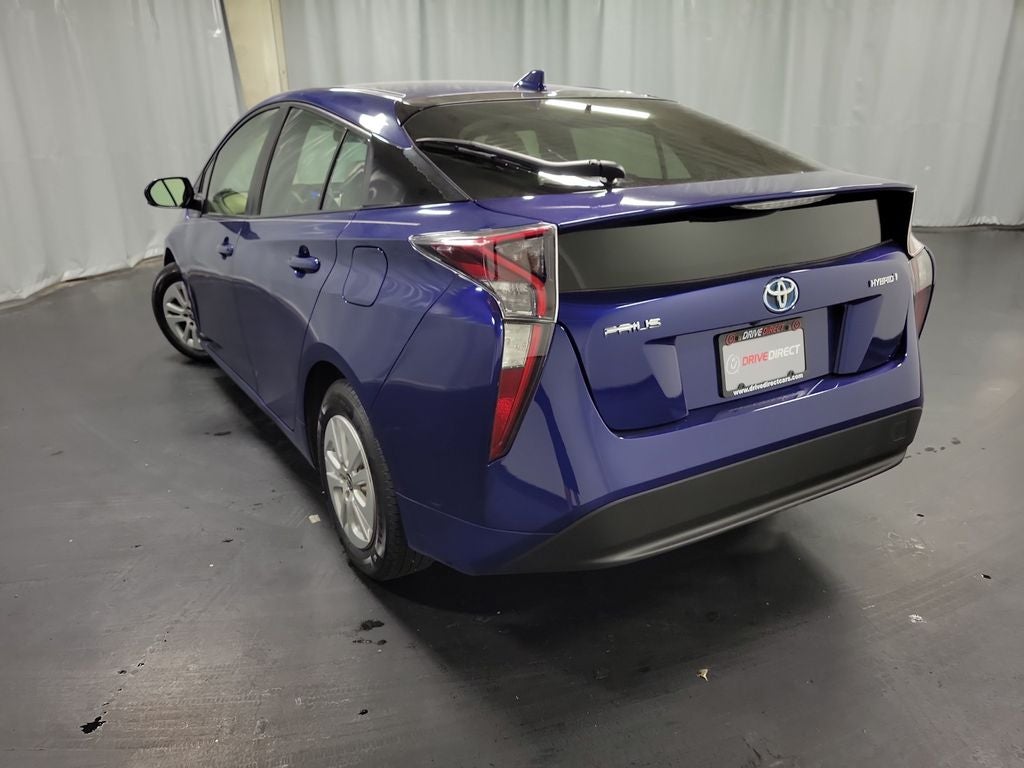 2016 Toyota Prius Two