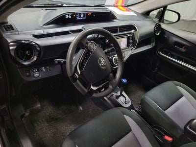2019 Toyota Prius c LE