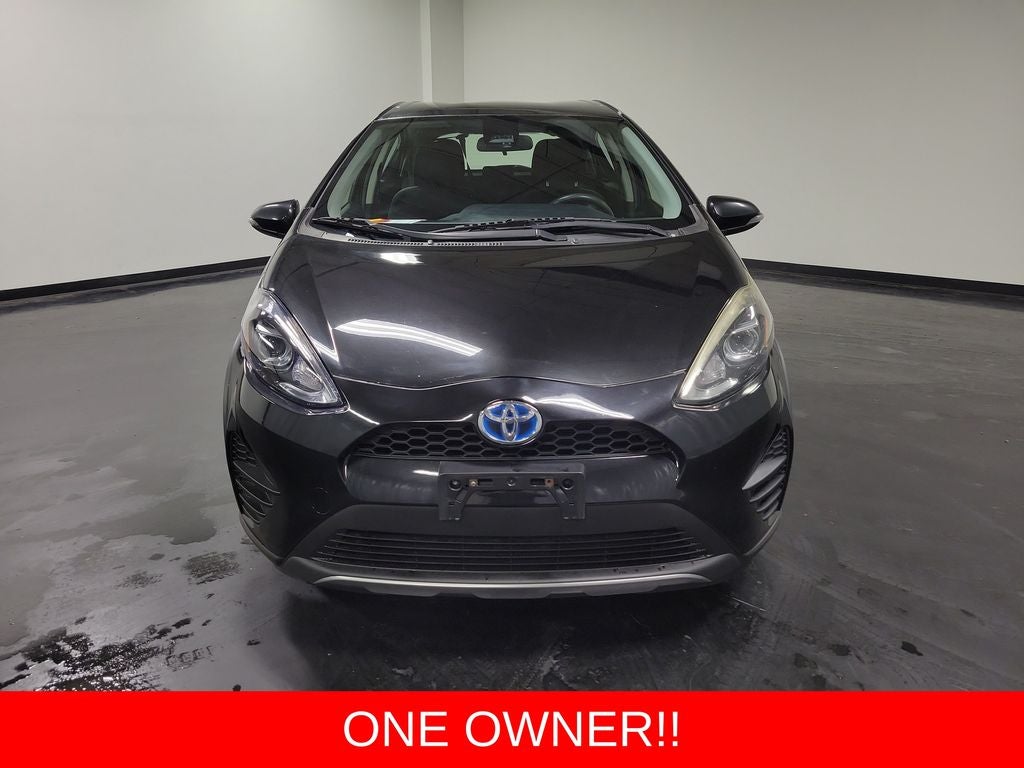 2019 Toyota Prius c LE