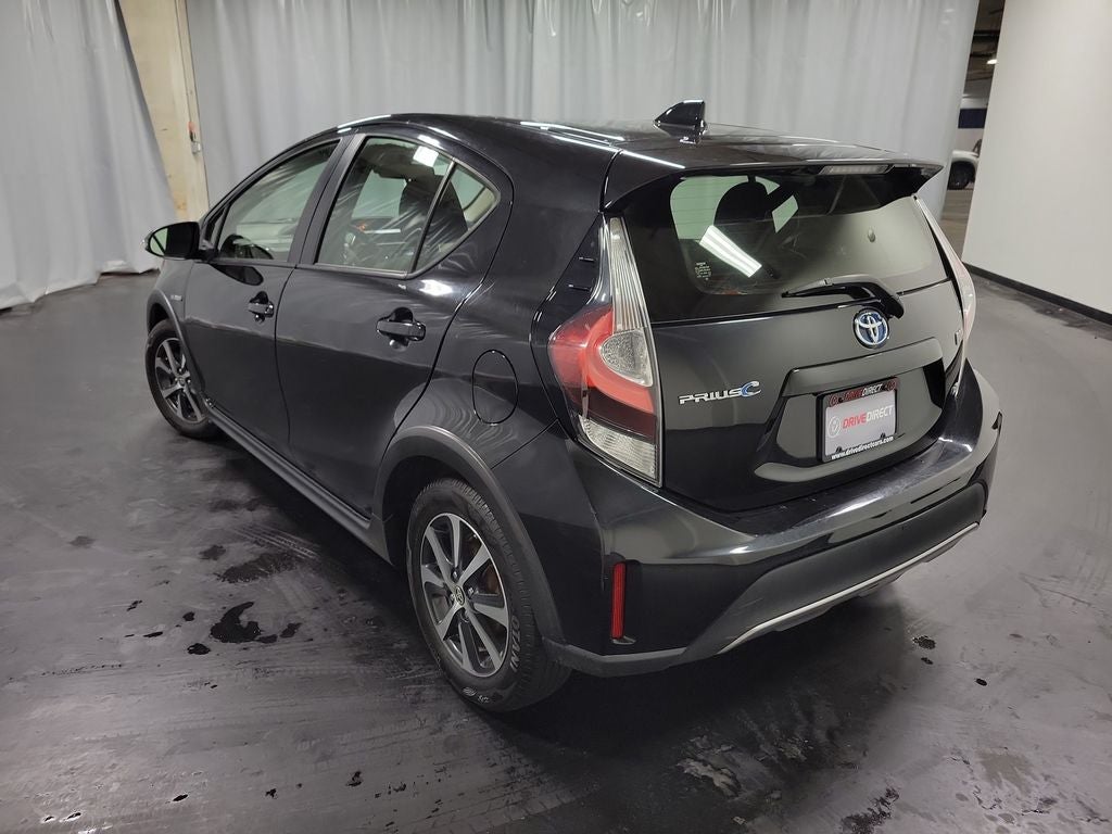 2019 Toyota Prius c LE