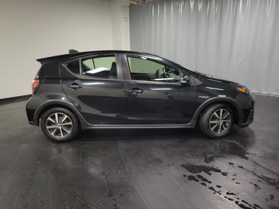 2019 Toyota Prius c LE