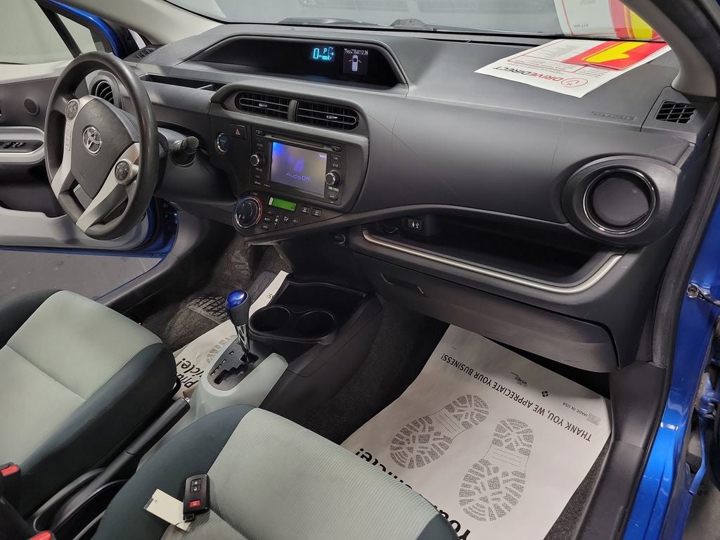 2014 Toyota Prius c Three