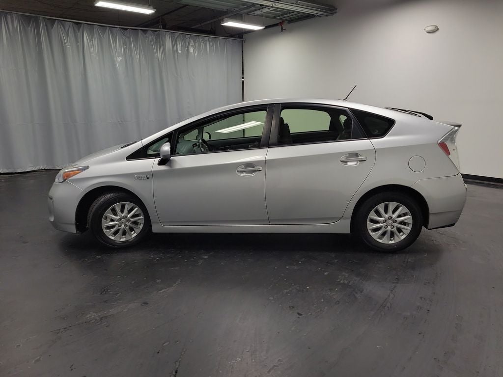 2013 Toyota Prius Plug-in Base