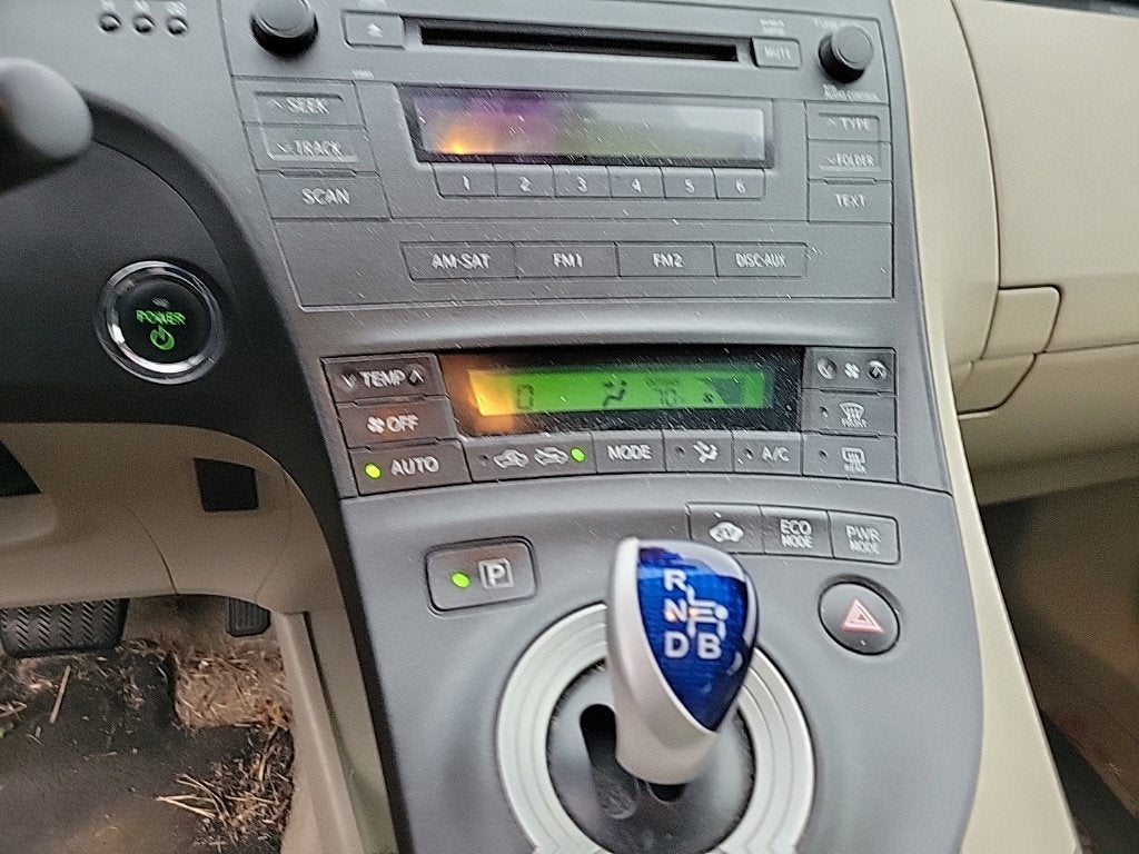 2010 Toyota Prius II