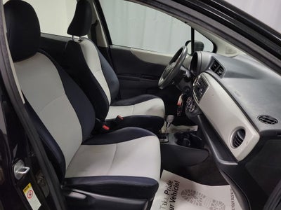 2012 Toyota Yaris LE