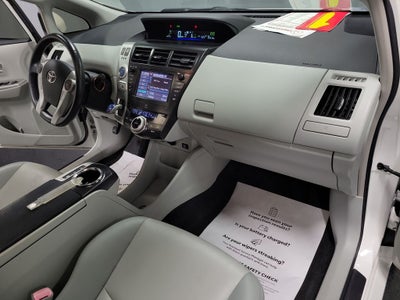 2013 Toyota Prius v Five