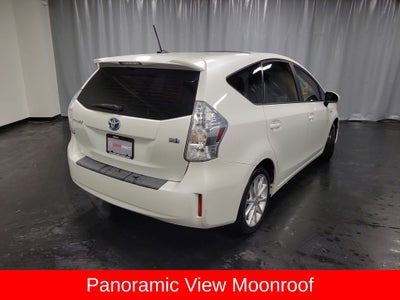 2013 Toyota Prius v Five