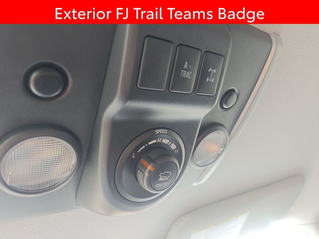 2014 Toyota FJ Cruiser Base