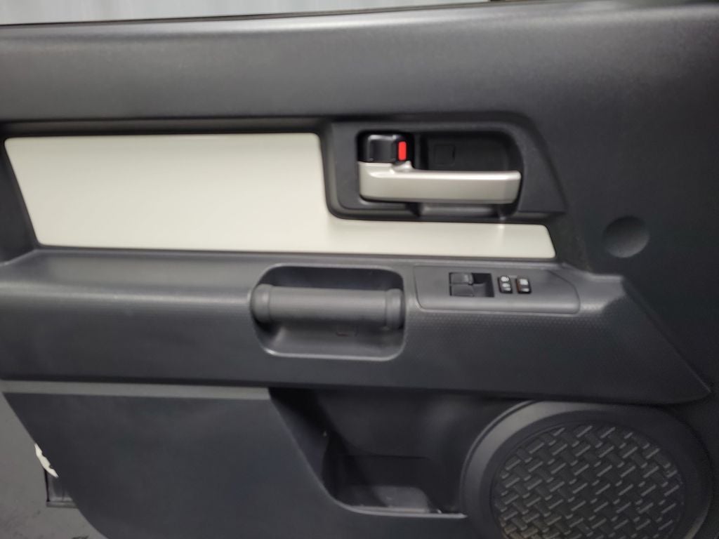 2014 Toyota FJ Cruiser Base
