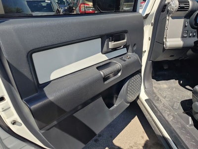 2014 Toyota FJ Cruiser Base