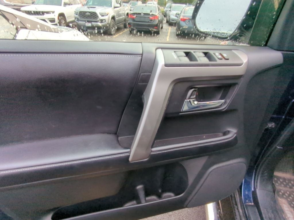 2017 Toyota 4Runner SR5 Premium