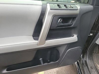 2013 Toyota 4Runner SR5