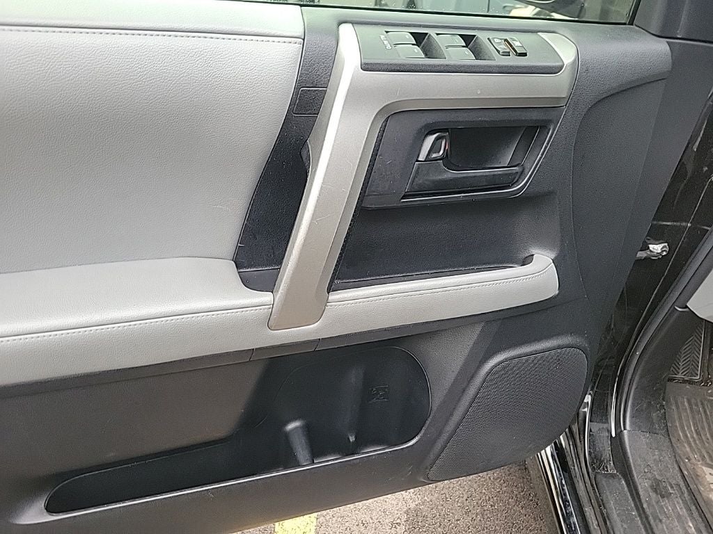 2013 Toyota 4Runner SR5