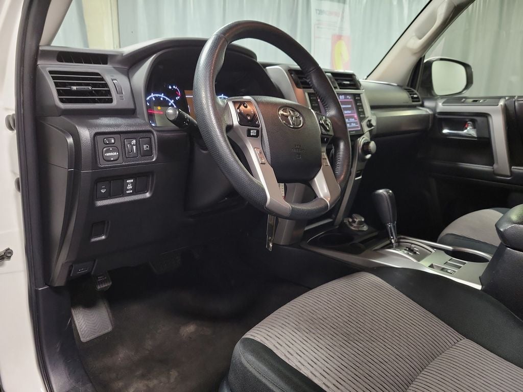 2020 Toyota 4Runner SR5