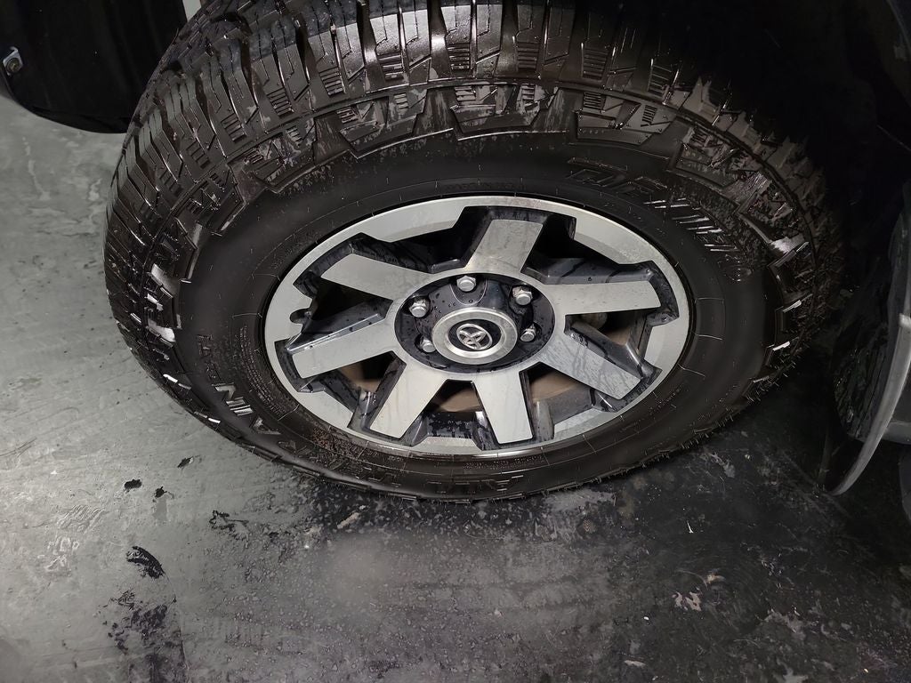 2022 Toyota 4Runner TRD Off-Road