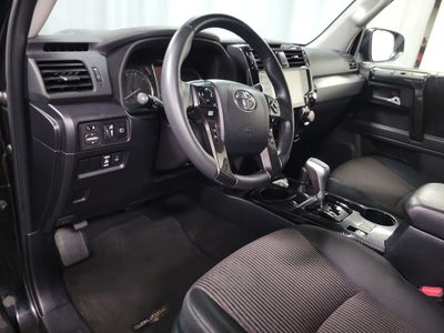 2022 Toyota 4Runner TRD Off-Road