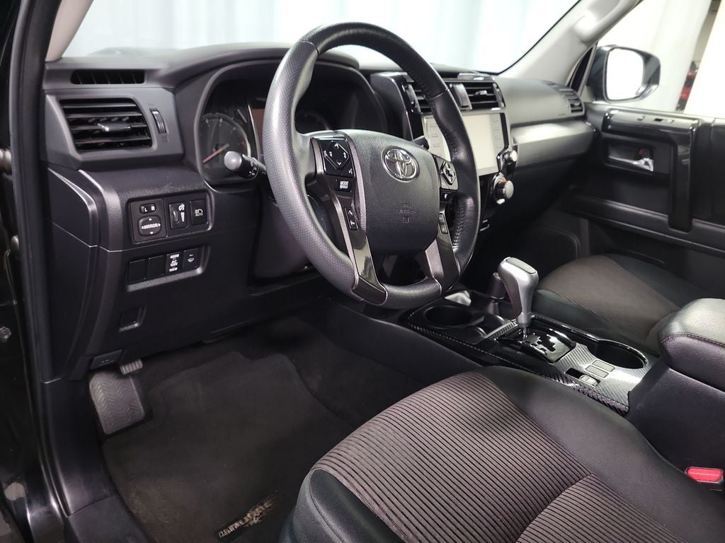 2022 Toyota 4Runner TRD Off-Road