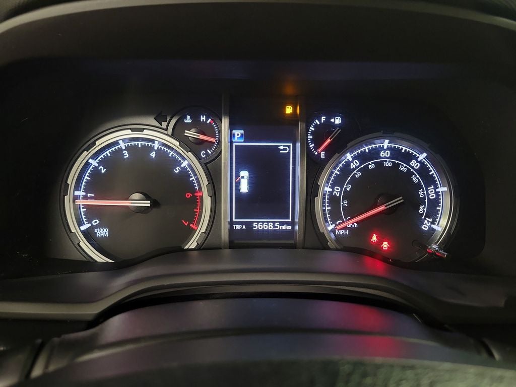 2022 Toyota 4Runner TRD Off-Road
