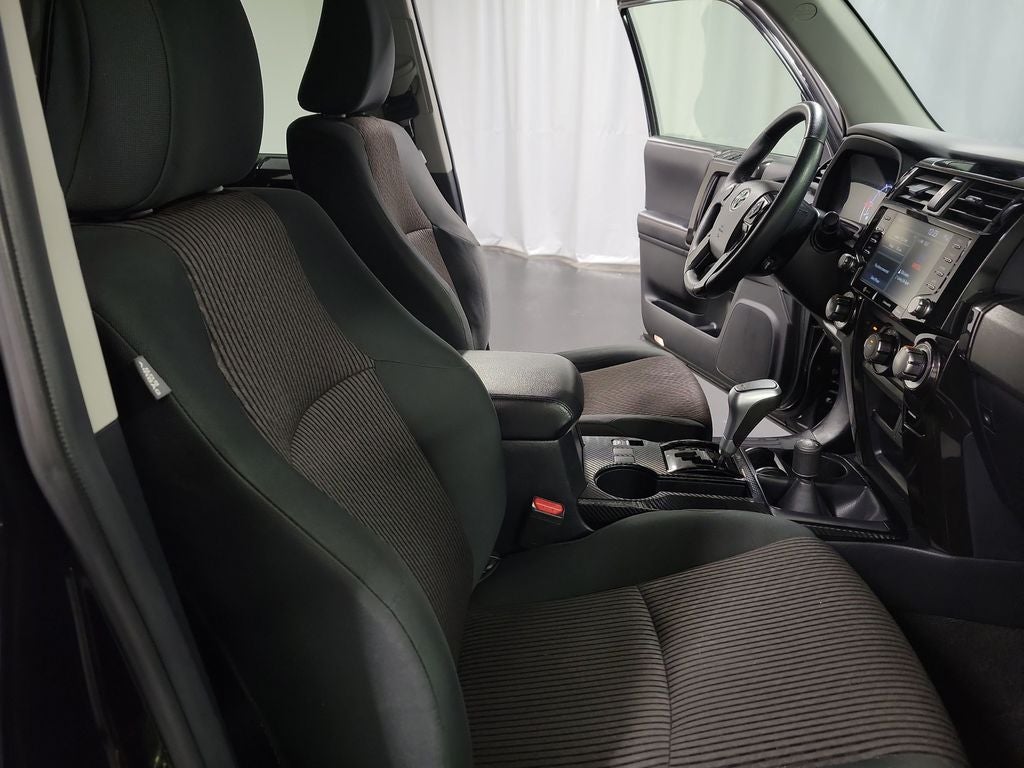 2022 Toyota 4Runner TRD Off-Road