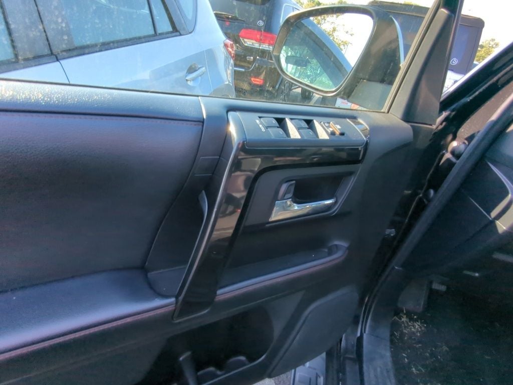 2022 Toyota 4Runner TRD Off-Road