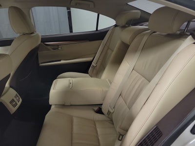 2018 Lexus ES 300h