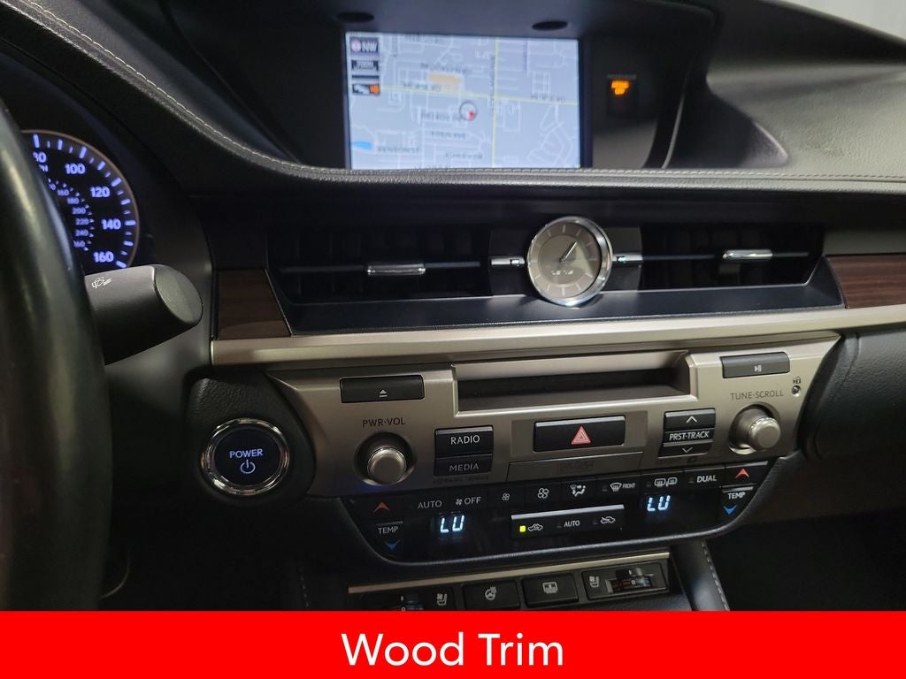 2018 Lexus ES 300h