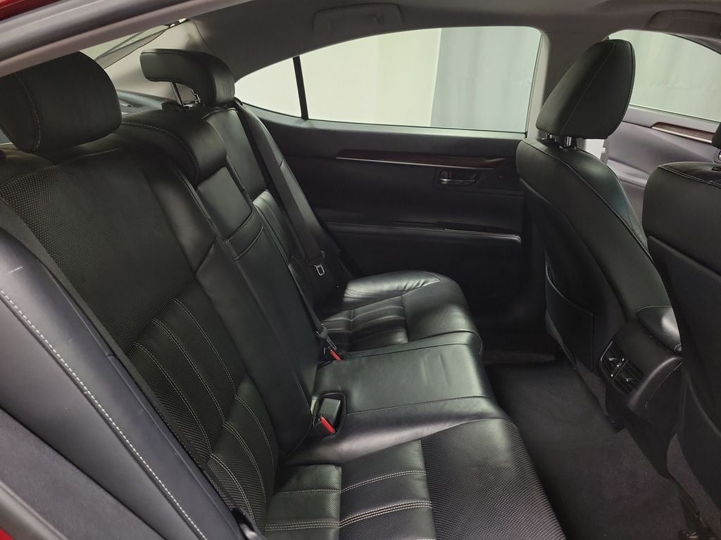 2018 Lexus ES 300h