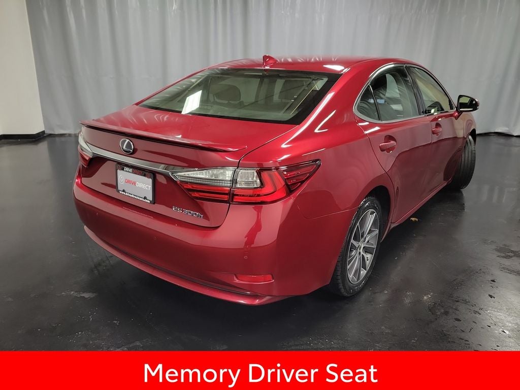 2018 Lexus ES 300h
