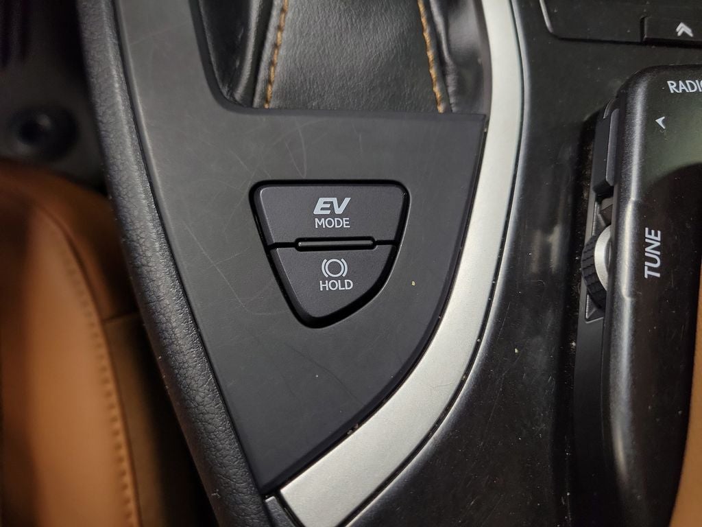 2019 Lexus UX 250h Base