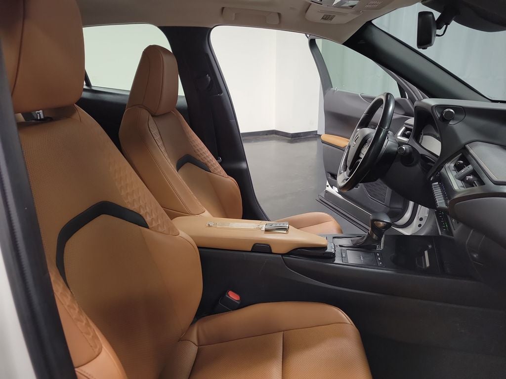 2019 Lexus UX 250h Base