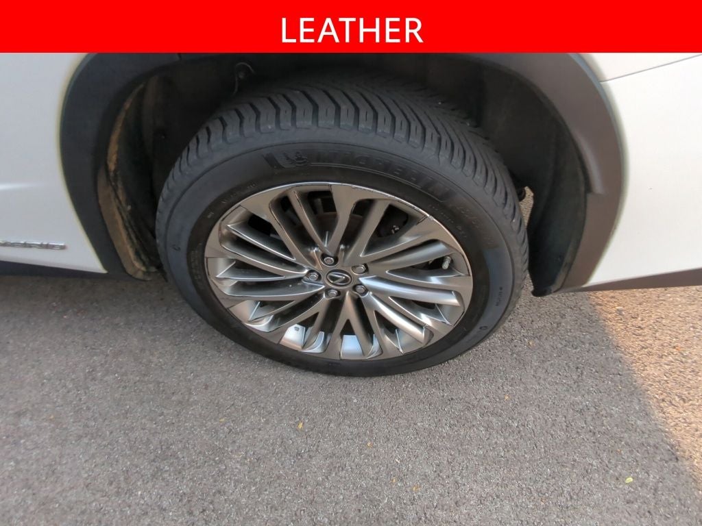 2021 Lexus RX 450hL Luxury