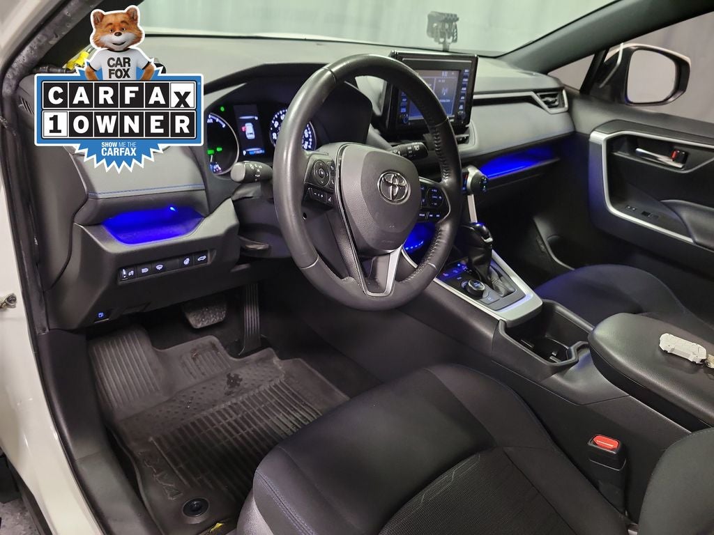 2022 Toyota RAV4 Hybrid SE