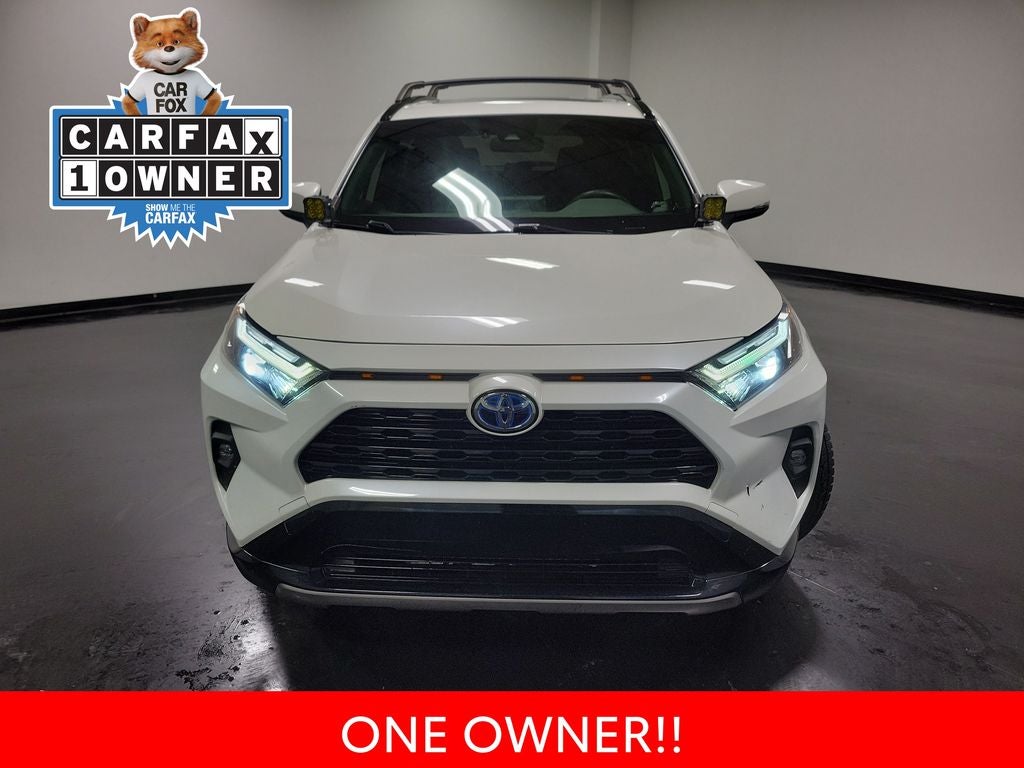 2022 Toyota RAV4 Hybrid SE