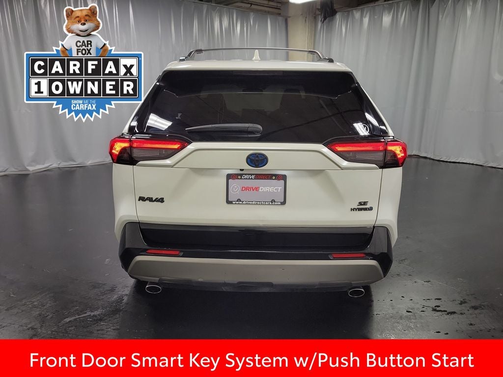 2022 Toyota RAV4 Hybrid SE