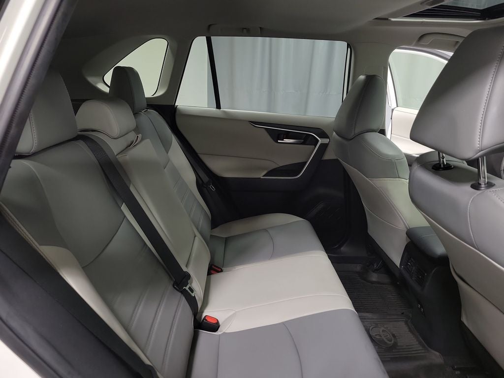 2020 Toyota RAV4 XLE Premium