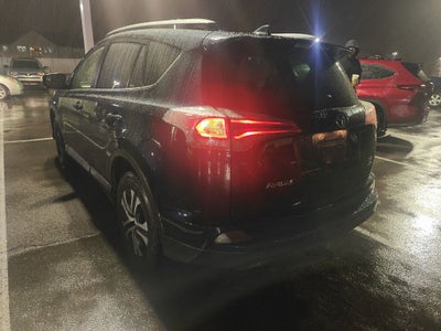 2017 Toyota RAV4 LE
