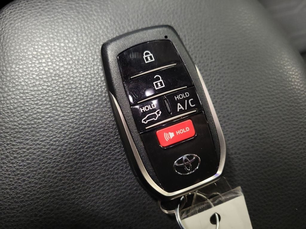 2023 Toyota RAV4 Prime SE