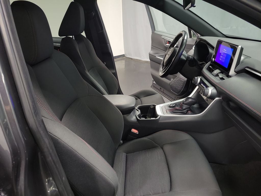 2023 Toyota RAV4 Prime SE
