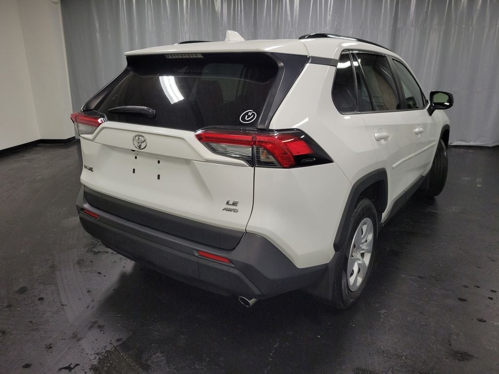 2019 Toyota RAV4 LE