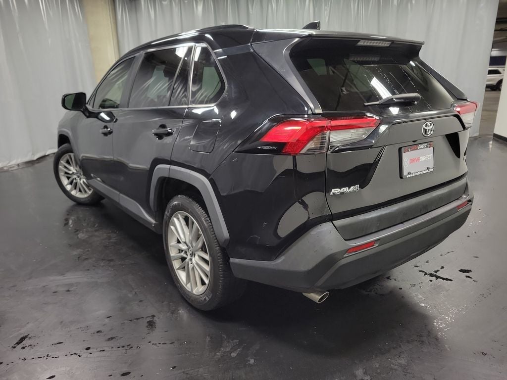2019 Toyota RAV4 LE