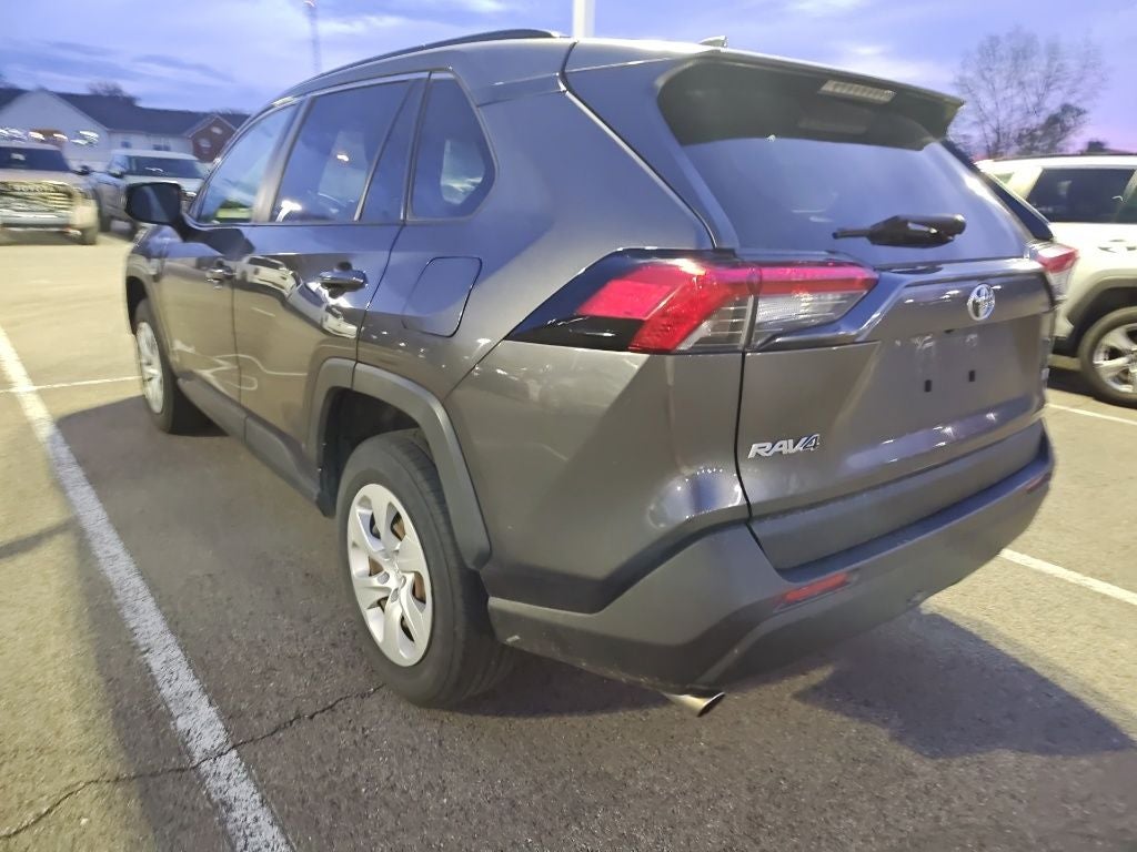 2019 Toyota RAV4 LE