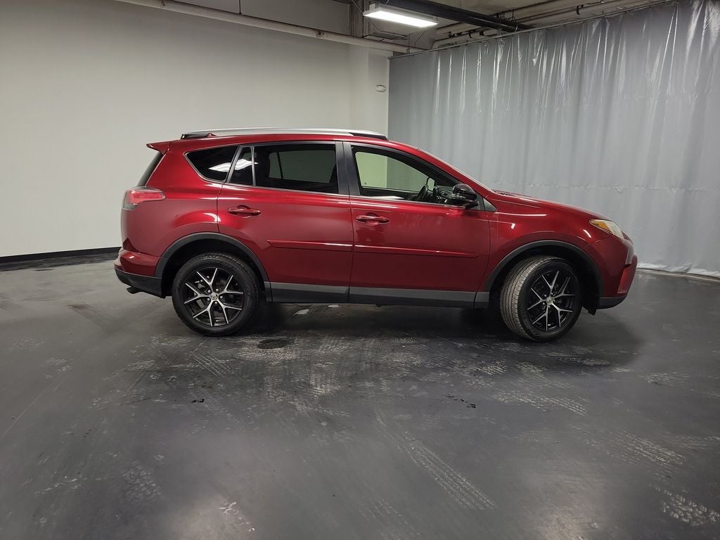 2018 Toyota RAV4 SE