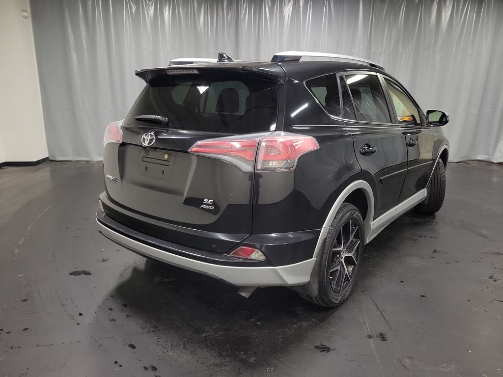 2016 Toyota RAV4 SE